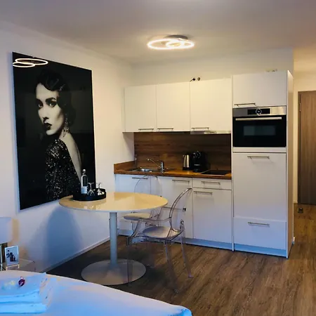 Casa Bella Lägenhet Metzingen (Tubingen)